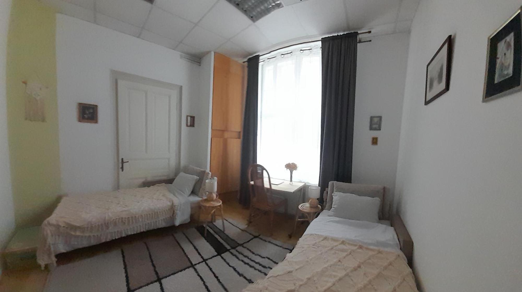 Lennon Apartman Vinkovce Kültér fotó